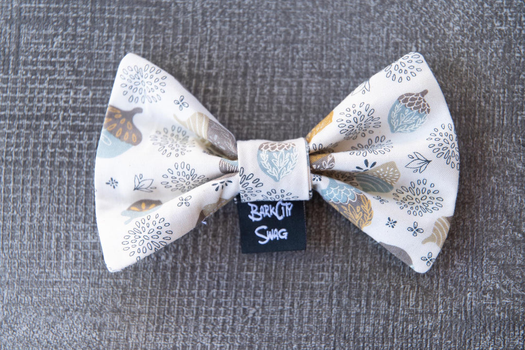 Acorns & Cream Bow